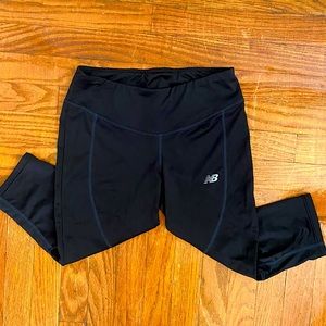 Cropped New Balance Leggings